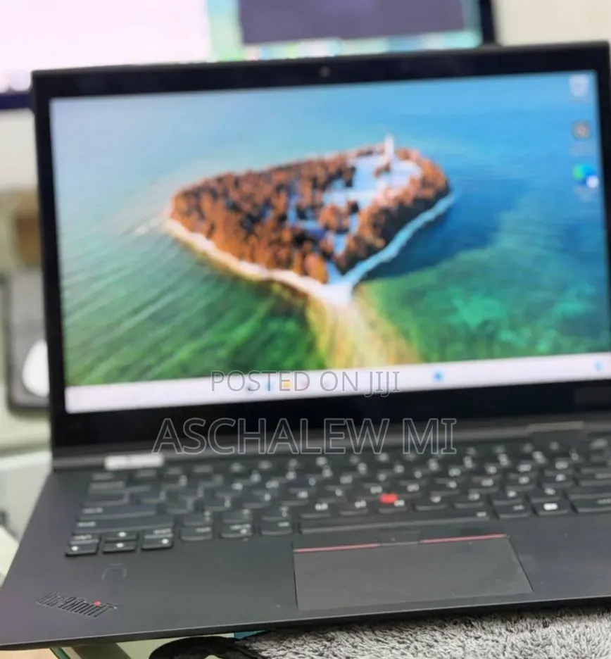 New Laptop Lenovo ThinkPad X1 Yoga 8GB Intel Core i5 SSD 256GB