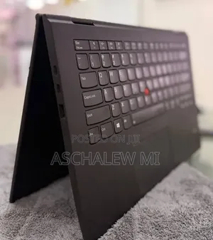 New Laptop Lenovo ThinkPad X1 Yoga 8GB Intel Core i5 SSD 256GB
