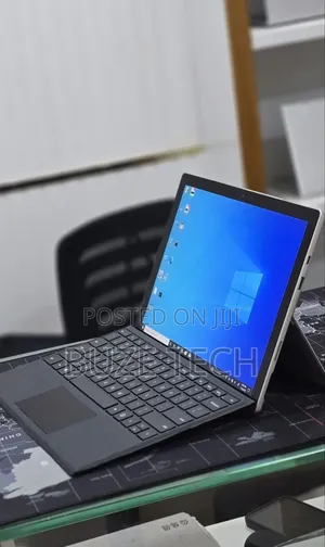 New Laptop Microsoft Surface Pro 7 16GB Intel Core i5 SSD 256GB