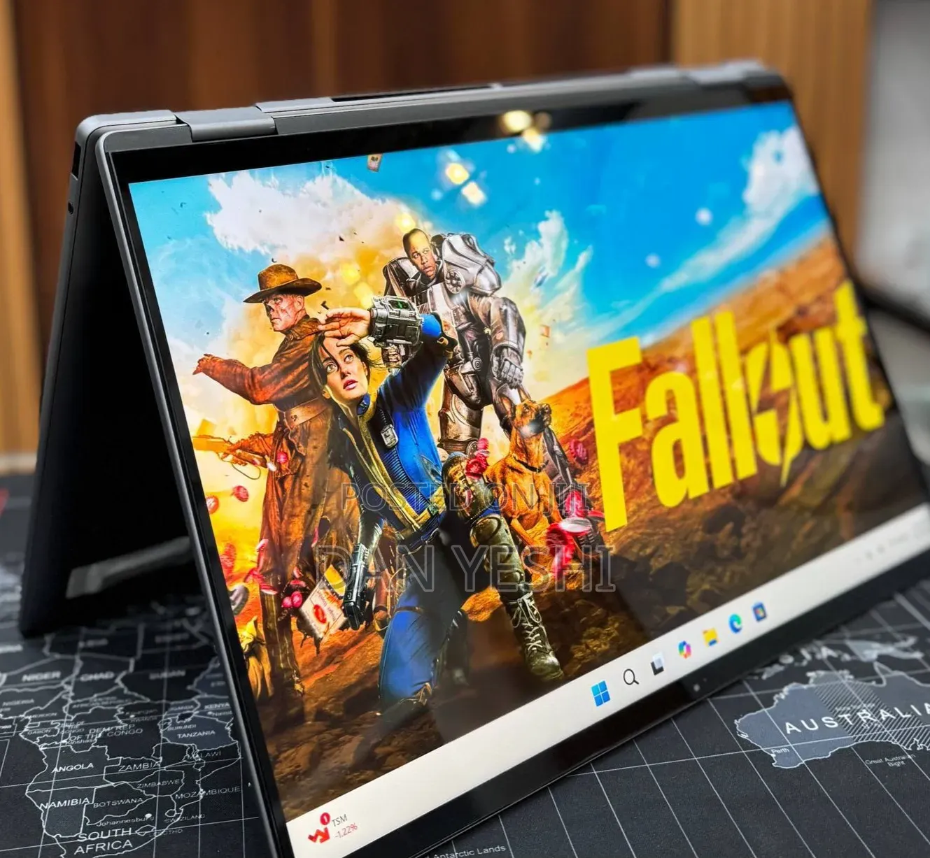 New Laptop HP Envy x360 16GB AMD Ryzen 7 SSD 512GB