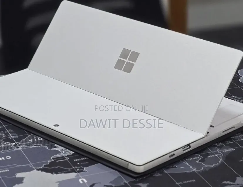 New Laptop Microsoft Surface Pro 7+ 16GB Intel Core i5 SSD 256GB