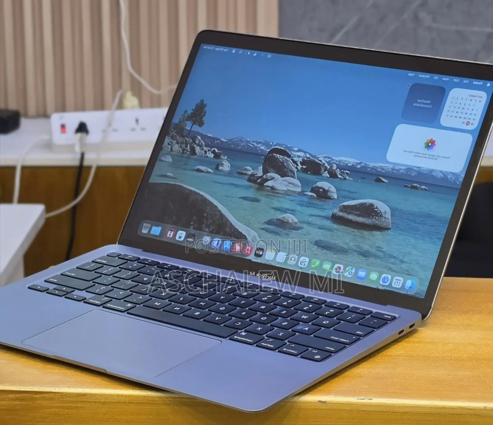 New Laptop Apple MacBook Air 2020 M1 16GB Apple M1 SSD 512GB