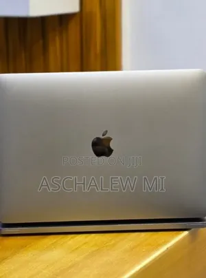 New Laptop Apple MacBook Pro 2019 16GB Intel Core i5 SSD 512GB