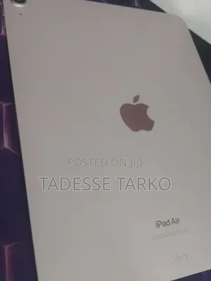 New Apple iPad Air 64 GB Silver