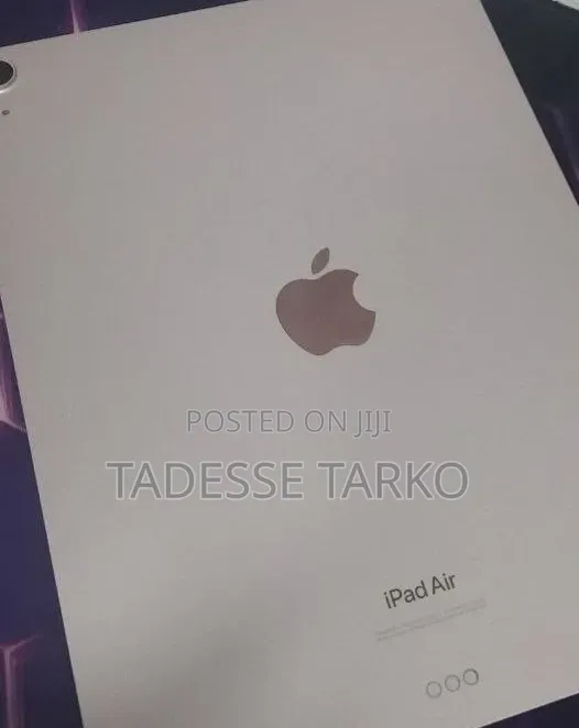New Apple iPad Air 64 GB Silver