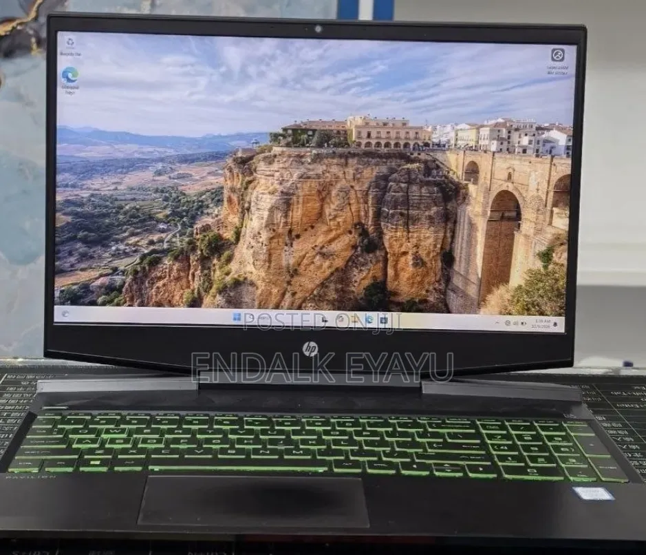 New Laptop HP Pavilion Power 15 16GB Intel Core i5 SSD 512GB