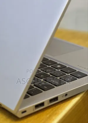 New Laptop HP EliteBook x360 1030 G8 16GB Intel Core i5 SSD 512GB