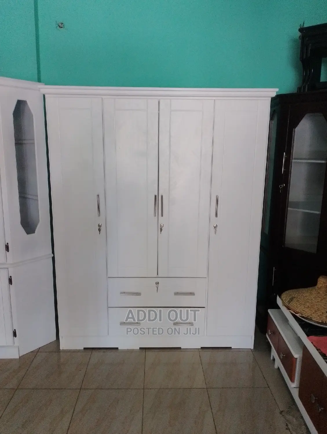ቁምሳጥን/Cupboard