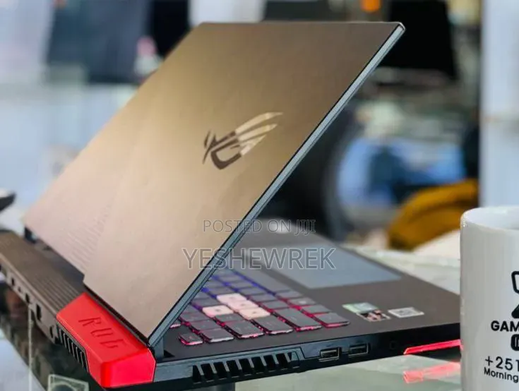 New Laptop Asus ROG Strix G15 16GB Intel Core i9 SSD 512GB