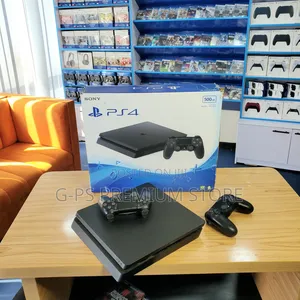 Ps 4 Slim Jailbreak ከ2 Original Joystick እና 10 Games ጋር በExchange