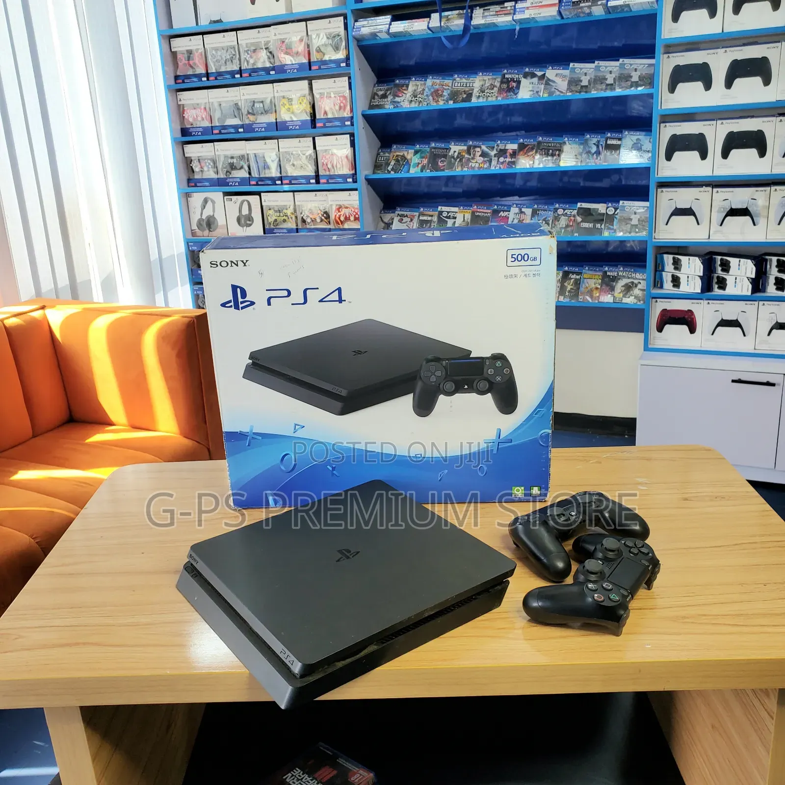 Ps 4 Slim Jailbreak ከ2 Original Joystick እና 10 Games ጋር በExchange