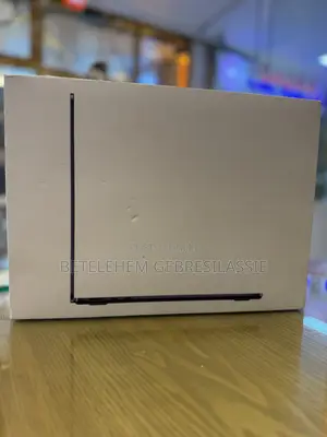 New Laptop Apple MacBook Air 16GB Apple M5 SSD 512GB