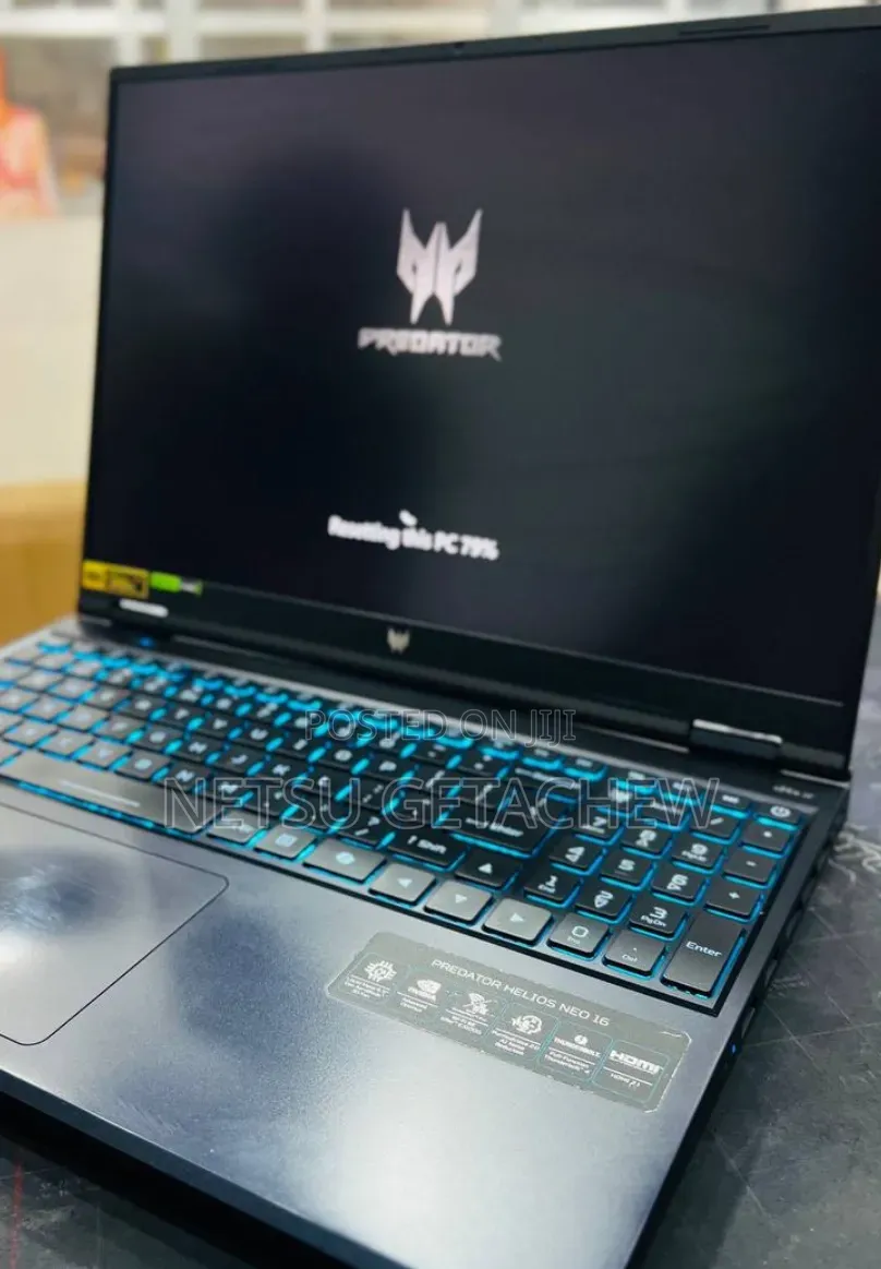 New Laptop Acer Predator Helios Neo 16 16GB Intel Core i9 SSD 1T