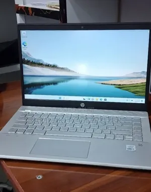 New Laptop HP Pavilion 14 8GB Intel Core i5 SSD 512GB