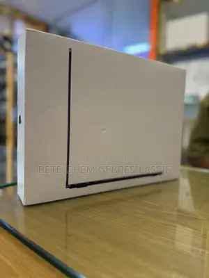 New Laptop Apple MacBook Air 16GB Apple M5 SSD 512GB