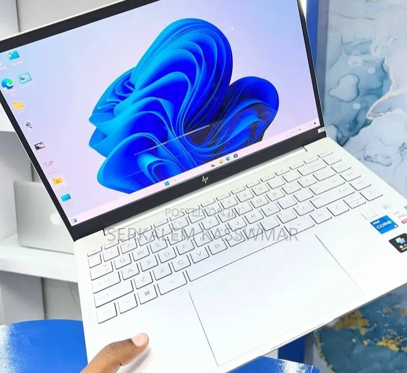 New Laptop HP Pavilion 14 16GB Intel Core i5 SSD 1T
