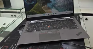 New Laptop Lenovo ThinkPad X1 Yoga 16GB Intel Core i7 SSD 512GB