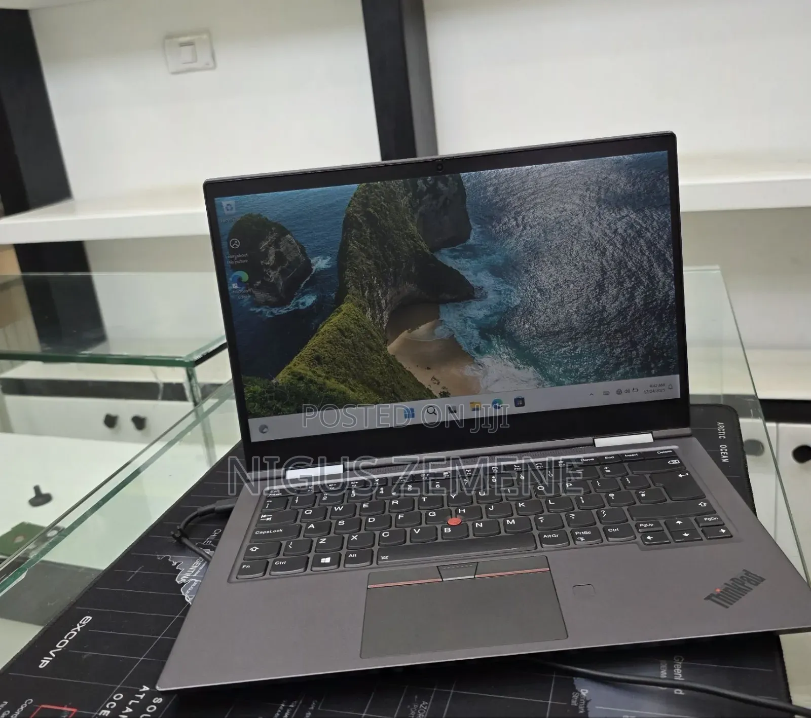 New Laptop Lenovo ThinkPad X1 Yoga 16GB Intel Core i7 SSD 512GB