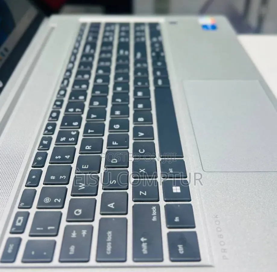 New Laptop HP ProBook 450 G8 16GB Intel Core i5 SSD 512GB