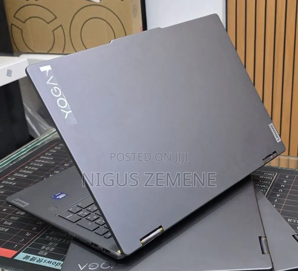 New Laptop Lenovo ThinkPad Yoga 16GB Intel Core Ultra 7 SSD 512GB