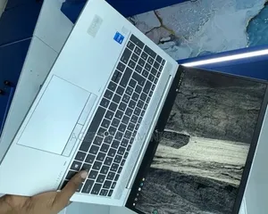 New Laptop HP EliteBook 850 G8 16GB Intel Core i5 SSD 512GB