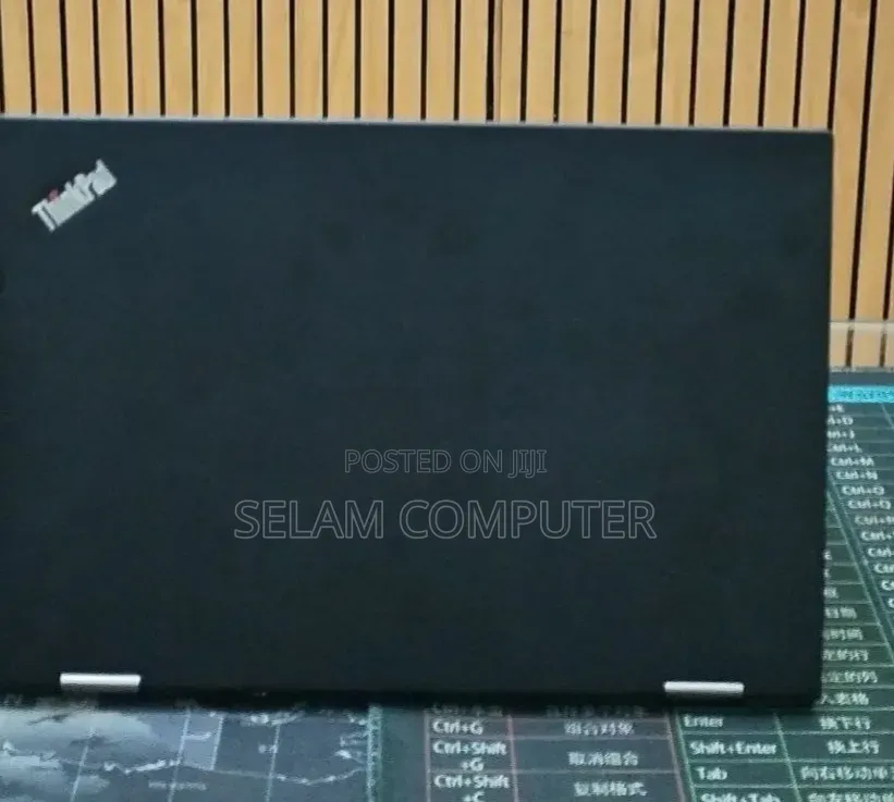New Laptop Lenovo ThinkPad X1 Yoga 8GB Intel Core i5 SSD 512GB