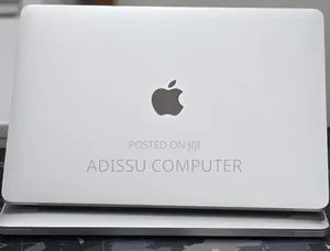 New Laptop Apple MacBook Pro 2020 M1 32GB Apple M1 Pro SSD 512GB