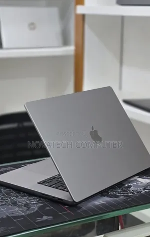 Laptop Apple MacBook Pro 2023 M2 16GB Intel Core M2 SSD 1T