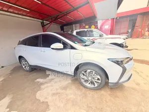 Buick Velite 6 Electric 61 kWh Front Wheel 2024 Silver