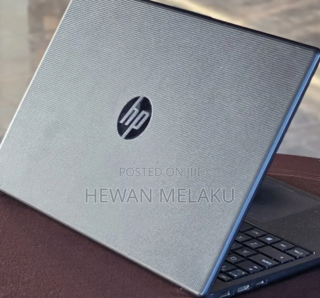 New Laptop HP Stream Notebook 8GB Intel Core i3 SSD 128GB