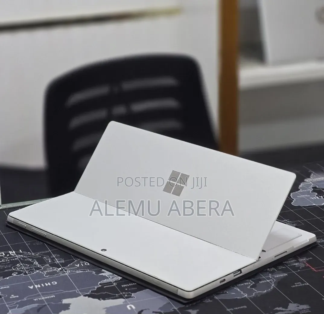 New Laptop Microsoft Surface Pro 7+ 16GB Intel Core i5 SSD 256GB