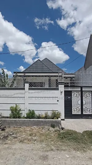 Furnished 8bdrm Villa in Bishoftu Dukem, Oromia-Finfinne for sale