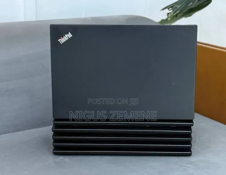 New Laptop Lenovo ThinkPad T470s 8GB Intel Core i5 SSD 512GB