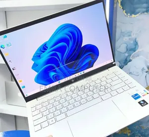 New Laptop HP 16GB Intel Core i5 SSD 1T