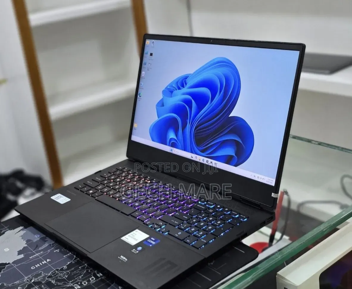 New Laptop HP Omen 16 16GB Intel Core i9 SSD 512GB