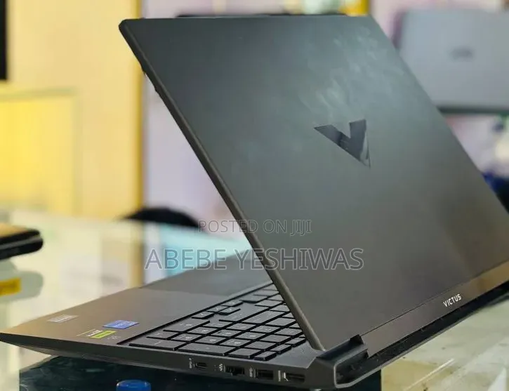 New Laptop HP Victus 15 16GB Intel Core i5 SSD 512GB