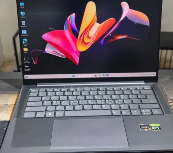 New Laptop Lenovo 16GB AMD Ryzen 7 SSD 512GB