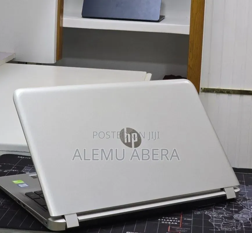 New Laptop HP Pavilion 15 8GB Intel Core i5 HDD 1T