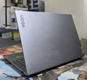 New Laptop Lenovo Yoga 7i 16GB AMD Ryzen 7 SSD 512GB