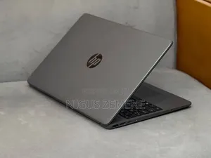 New Laptop HP Stream Notebook 8GB Intel Core i7 SSD 128GB