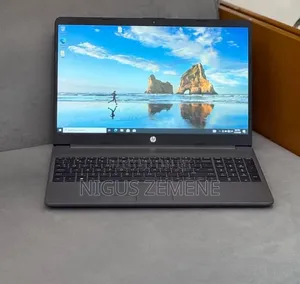 New Laptop HP Stream Notebook 8GB Intel Core i7 SSD 128GB