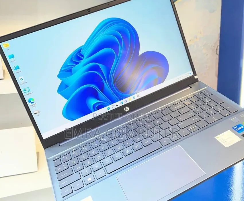 New Laptop HP 16GB Intel Core i7 SSD 512GB
