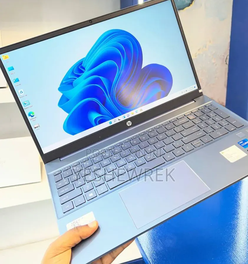 New Laptop HP Pavilion 15 16GB Intel Core i7 SSD 512GB
