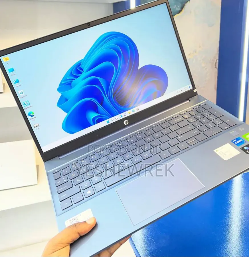 New Laptop HP Pavilion 15 16GB Intel Core i7 SSD 512GB
