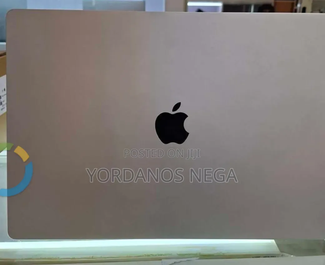New Laptop Apple MacBook Pro 2021 M1 16GB Apple M1 Pro SSD 512GB