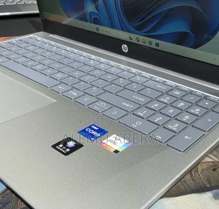 New Laptop HP Stream Notebook 16GB Intel Core i7 SSD 1T