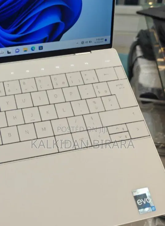 New Laptop Dell XPS 13 32GB Intel Core i7 SSD 1T