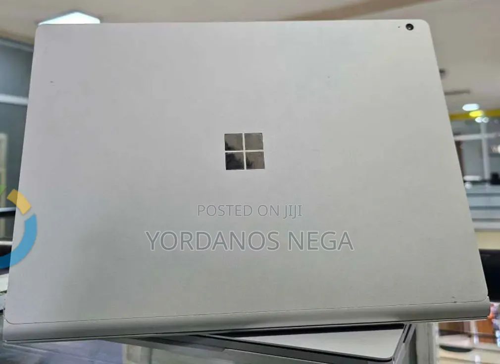 New Laptop Microsoft Surface Book 3 16GB Intel Core i7 SSD 256GB