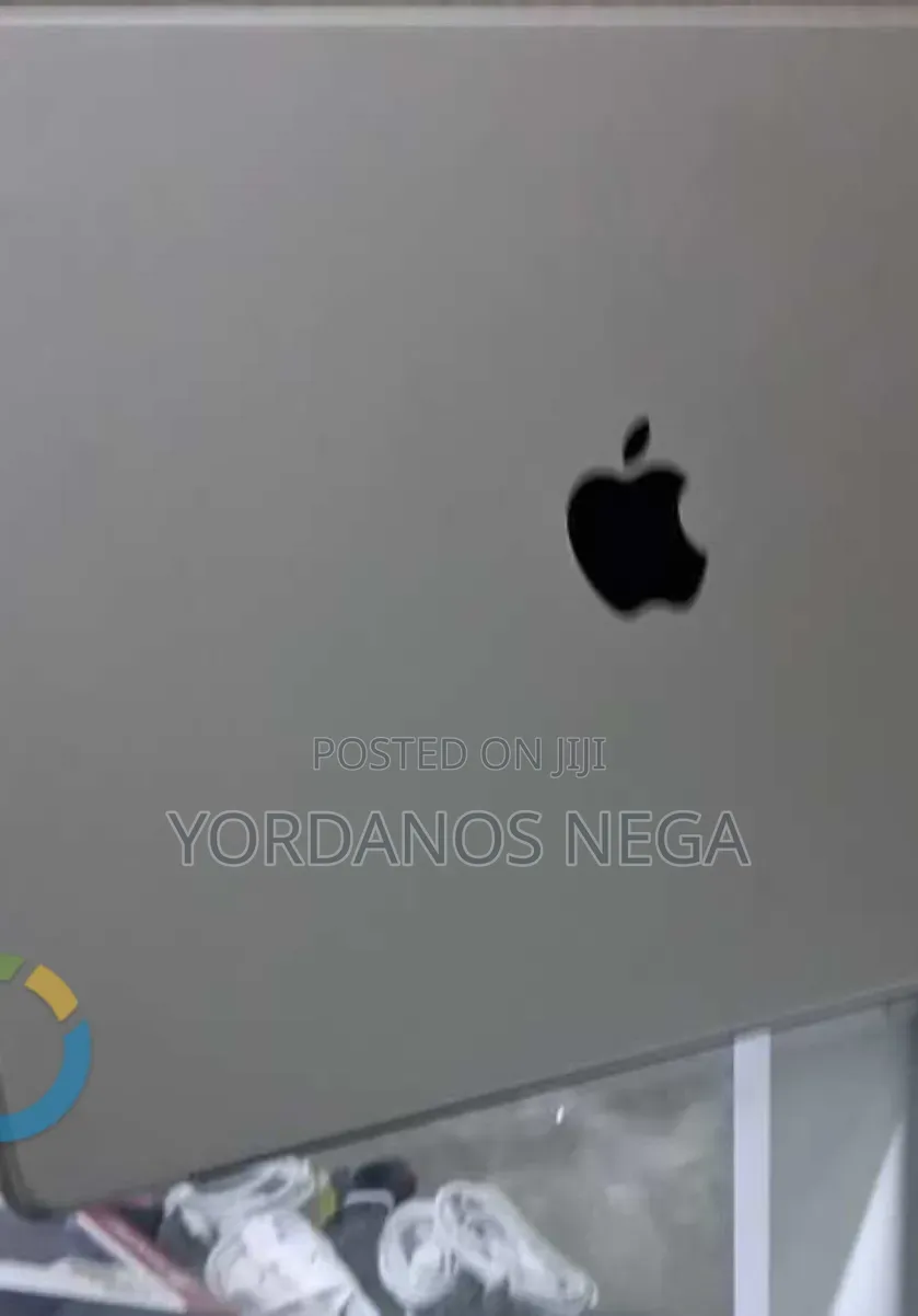 New Laptop Apple MacBook Pro 2021 M1 32GB Apple M1 Pro SSD 512GB