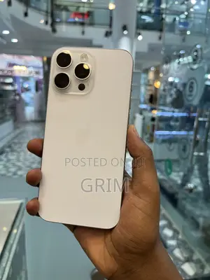 Apple iPhone 16 Pro Max 256 GB White